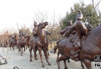 騎馬雕塑-公園景區創意不銹鋼仿銅眾人出游騎馬雕塑