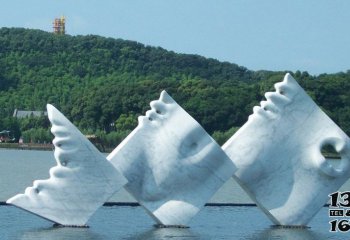 魚雕塑-海邊兩只抽象創意不銹鋼魚雕塑