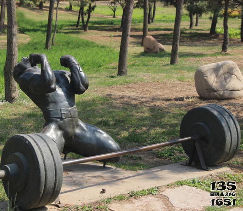 舉重雕塑-廣場公園舉重運動員玻璃鋼仿銅雕塑高清圖片