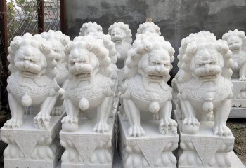 北京石獅子景區大型漢白玉看門神獸，象征著家園安全