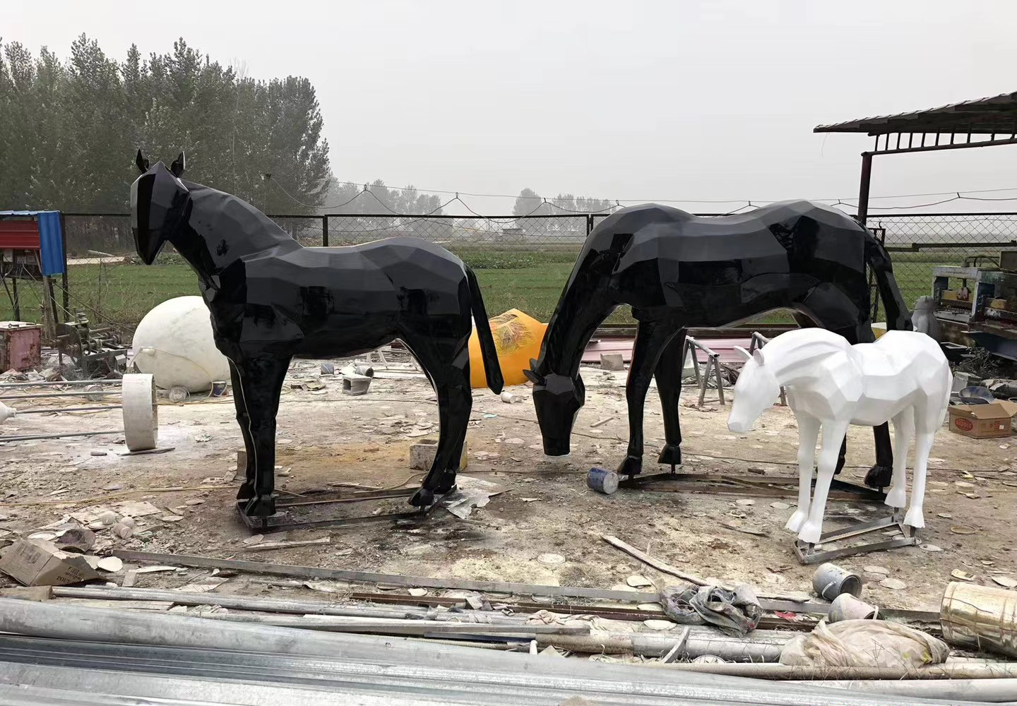 不銹鋼切面馬雕塑-不銹鋼切面馬雕塑高清圖片