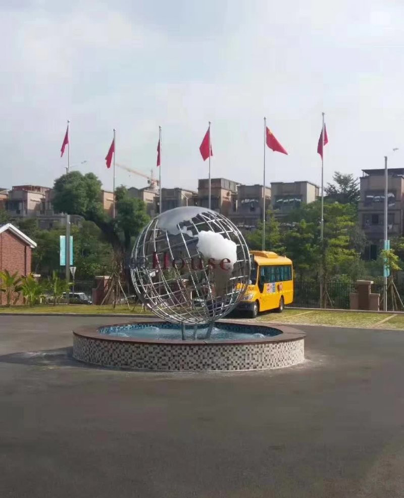 不銹鋼校園鏤空地球雕塑-不銹鋼鏤空地球雕塑 不銹鋼校園雕塑高清圖片